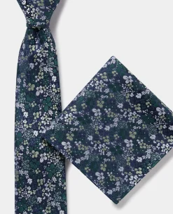 Ditsy Floral Print Tie