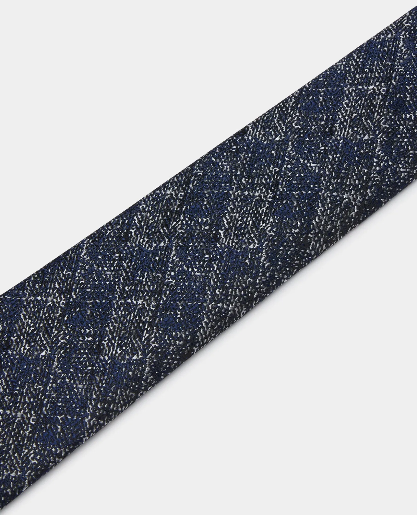 Semi-Plain Design Tie