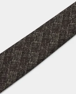 Semi-Plain Design Tie