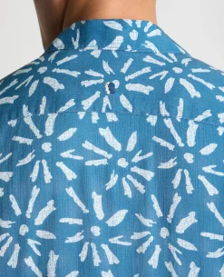 Tapered Fit Sunburst Print Shirt